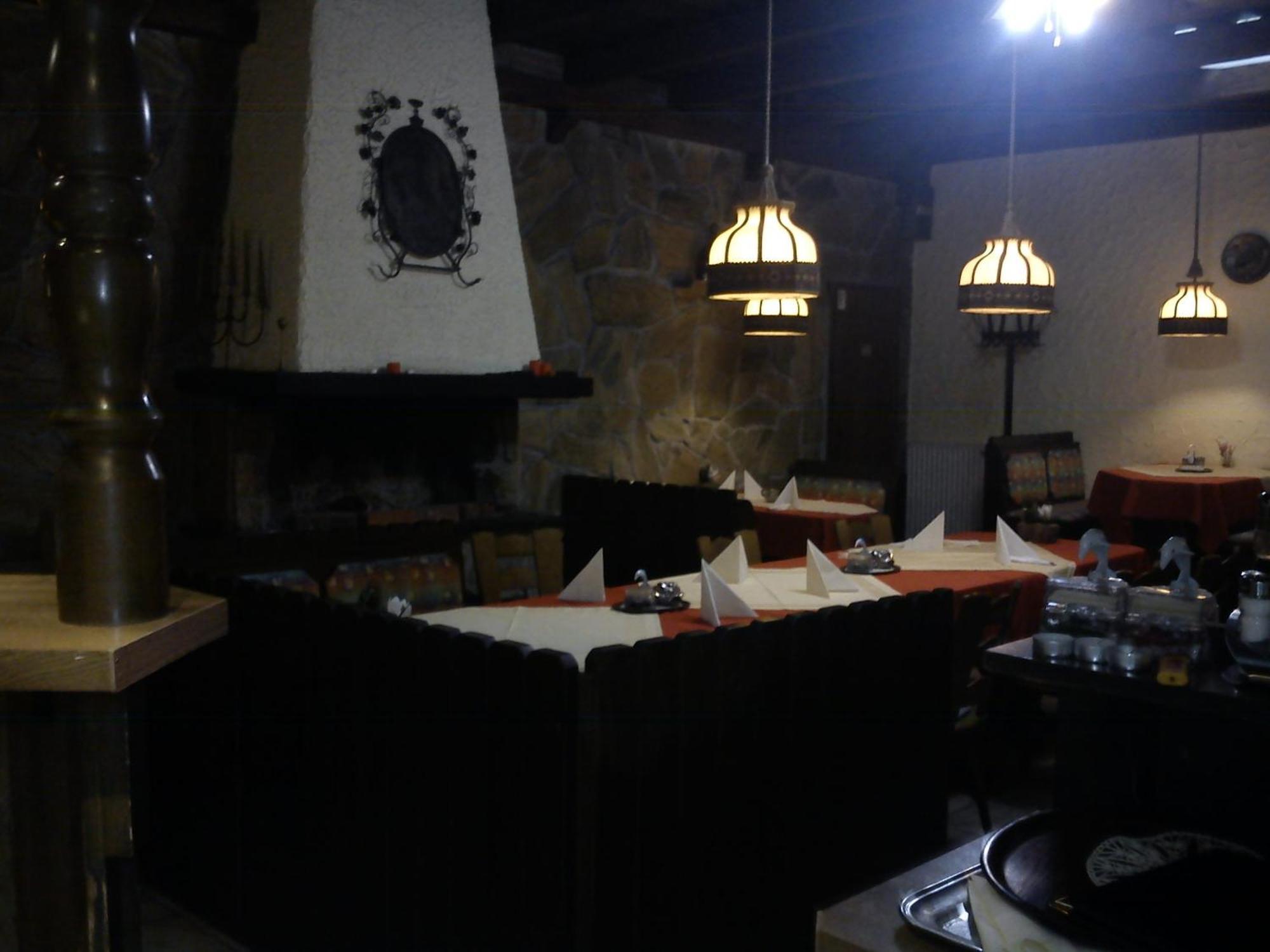 Hotel Zur Kueferschenke Нирштайн Экстерьер фото